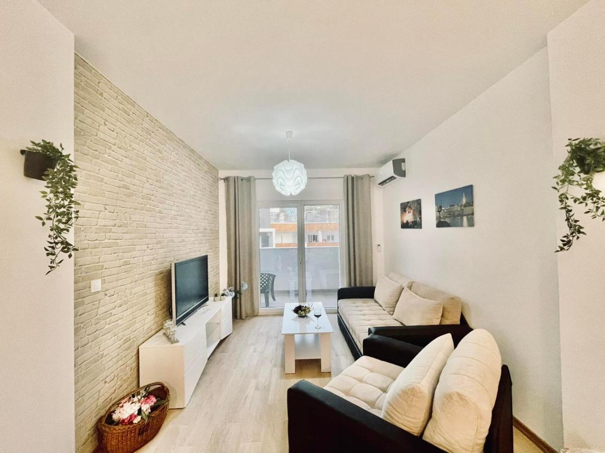 Olive Square Apartment Будва Екстер'єр фото